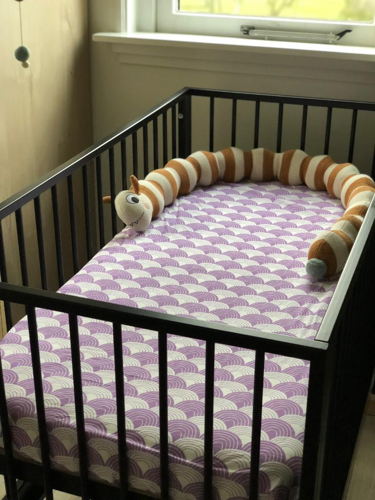 Coming Kids Bliss zwart metalen ledikant, Lattenbodem, Ophalen of Verzenden, Zo goed als nieuw, Minder dan 140 cm