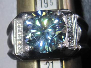 Moissanite 8 krt mooi ring M 20,3 moissanite diamand genoemd beschikbaar voor biedingen