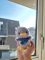 Gehaakte paarse pastel Eend Knuffel met sjaal, Kinderen en Baby's, Speelgoed | Knuffels en Pluche, Ophalen of Verzenden, Nieuw