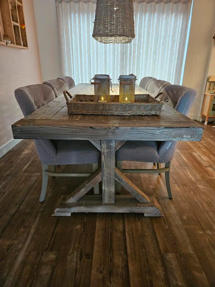 Massief hardhouten kloostertafel en 6 Richmond stoelen, Huis en Inrichting, Complete eetkamers, Zo goed als nieuw, 4 tot 6 stoelen