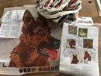 Borduurpakket kussen hond / herdershond compleet met garen, Ophalen of Verzenden, Nieuw, Handborduren, Borduurpakket