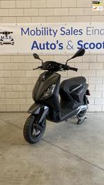 Piaggio One Electrische Bromscooter 60 km/u Nieuwstaat, Gebruikt, Service@piaggio-vespa-rwn.de, Piaggio, Viale Rinaldo 25
56025  pontedera