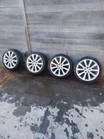 Originele set vw polo 2011 met pirelli winterbanden, Auto-onderdelen, Ophalen, Banden en Velgen, 17 inch, 205 mm