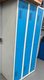 Blauwe lockerkasten drie deurs met sleutels, Huis en Inrichting, Kasten | Lockerkasten, Ophalen, Gebruikt