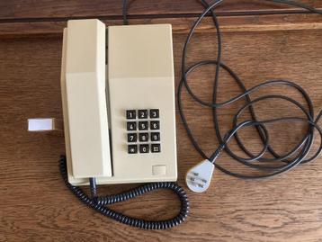 PTT U77 82A beige lichtbruin telefoontoestel eigthies modern beschikbaar voor biedingen