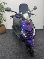 Piaggio zip | Candy Purple | 2019 | Garantie, Fietsen en Brommers, Scooters | Piaggio, Ophalen, Maximaal 45 km/u, Zip, Zo goed als nieuw