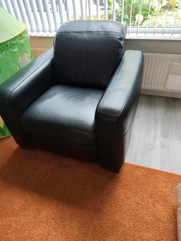 Zwart lederen fauteuil, verstelbaar beschikbaar voor biedingen