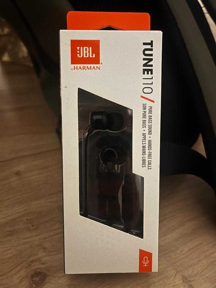 JBL oordopjes Tune110, Telecommunicatie, Mobiele telefoons | Oordopjes, Nieuw, In gehoorgang (in-ear), Ophalen of Verzenden