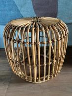Rotan bijzettafel, Huis en Inrichting, Tafels | Bijzettafels, Ophalen, Rond, Minder dan 55 cm, Minder dan 45 cm