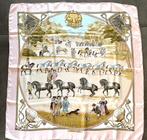 Hermès vintage zijde sjaal, Ophalen of Verzenden, Zo goed als nieuw, Overige maten, Sjaal