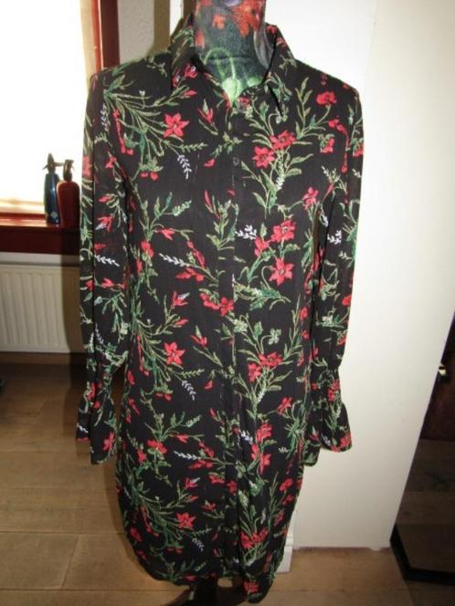 F1462 OBJECT mt 34 jurk zwart rood bloemen chiffon overhemd, Kleding | Dames, Jurken, Zo goed als nieuw, Maat 34 (XS) of kleiner