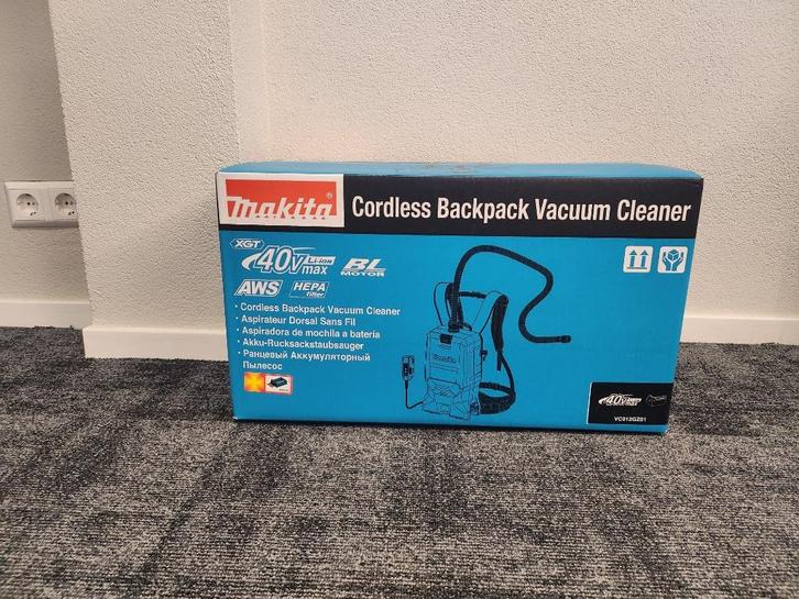 Makita backpack vacuum cleaner VC012G LET OP zonder accu's, Witgoed en Apparatuur, Stofzuigers, Nieuw, Stofzuiger, 2000 watt of meer