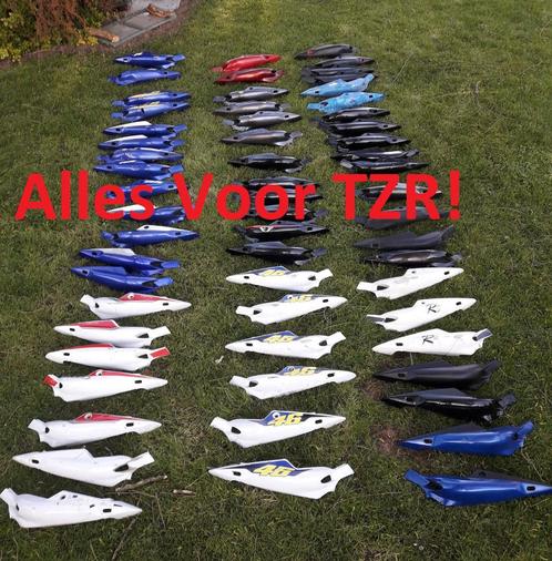 Achterkappen kontkapen Yamaha TZR50 zijpanelen kontje zijkap, Fietsen en Brommers, Brommeronderdelen | Algemeen, Gebruikt, Kap