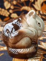 Slaapmuis mooi oud Engels beeldje van Poole porselein 7 cm., Antiek en Kunst, Antiek | Porselein, Ophalen of Verzenden