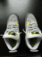 Air jordan 4 neon, Ophalen of Verzenden, Zo goed als nieuw, Hardloopschoenen, Nike