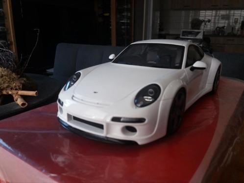 Gt spirit 1/18 Porsche RUF 4.2 RGT wit, Hobby en Vrije tijd, Modelauto's | 1:18, Zo goed als nieuw, Auto, Overige merken, Ophalen of Verzenden
