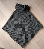 Grijze gebreide poncho met col, Kleding | Dames, Overige Dameskleding, Onbekend, Verzenden, Zo goed als nieuw