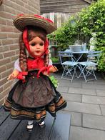 Mooie grote oude  Folklore Pop in goede staat, Ophalen of Verzenden, Gebruikt, Pop