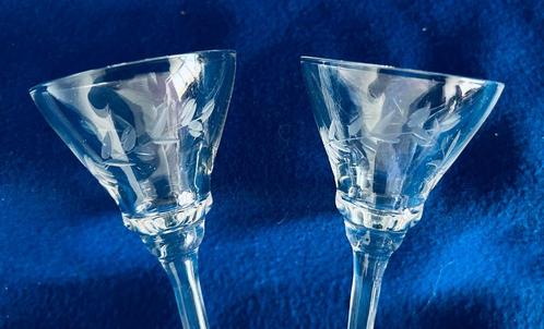 2x Likeurglas ca 12,2h Vintage glazen Fijn Gegraveerd, Antiek en Kunst, Antiek | Glas en Kristal, Ophalen