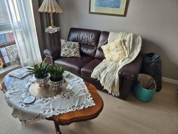 Prachtige zgan leren bruine bank 203 cm breed 2.5 zits beschikbaar voor biedingen