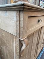 Landelijk Frans eiken kast dressoir, Antiek en Kunst, Antiek | Meubels | Kasten, Ophalen