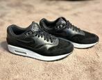 Nike Air Max 1 Premium Rebel Skull Nieuwstaat, Ophalen of Verzenden, Nieuw, Zwart, Sneakers of Gympen
