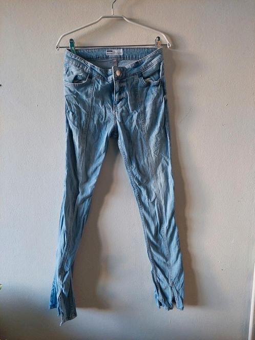 👖 Perfect Fit – Blauwe Spijkerbroek (XS) 👖, Kleding | Dames, Spijkerbroeken en Jeans, Gedragen, W27 (confectie 34) of kleiner