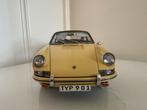 1:18 Porsche 901 Sportcoupe Champagne Yellow 1964 CMC M-067A, Hobby en Vrije tijd, Modelauto's | 1:18, Overige merken, Auto, Ophalen of Verzenden