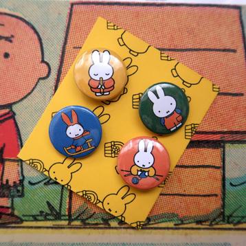 Nijntje Pluis 25MM Pin Button Badge Brooches, Set van 4 beschikbaar voor biedingen