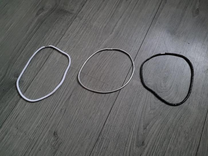 Wit zilver en zwart met streep haarbandje ~ SJ0903, Sieraden, Tassen en Uiterlijk, Uiterlijk | Haarverzorging, Zo goed als nieuw