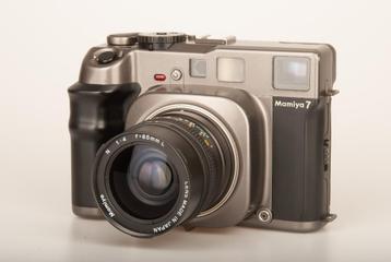 Mamiya 7 met 65mm lens beschikbaar voor biedingen