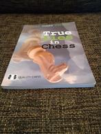 schaakboek: True lies in chess, Ophalen of Verzenden, Zo goed als nieuw