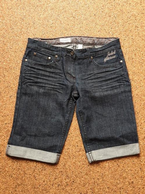 NIEUW Clockhouse jeans mt 38 omgerolde pijp zwart, Kleding | Dames, Spijkerbroeken en Jeans, Nieuw, W30 - W32 (confectie 38/40)