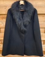 Harrods of London designer cape/jas mt EU 40 zwart ALS nieuw, Kleding | Dames, Maat 38/40 (M), Harrods of London, Zwart, Ophalen of Verzenden