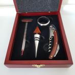 Wijnaccessoire set, houten kistje, Verzenden, Nieuw