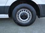 Volkswagen Crafter 35 2.0 TDI L4H3 COMFORTLINE | AUTOMAAT |, Auto's, Electronic Stability Program (ESP), Stof, Gebruikt, 4 cilinders