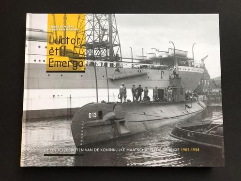 Luctor et emergo: de onderzeeboten van de Schelde, Verzamelen, Scheepvaart, Zo goed als nieuw, Boek of Tijdschrift, Motorboot