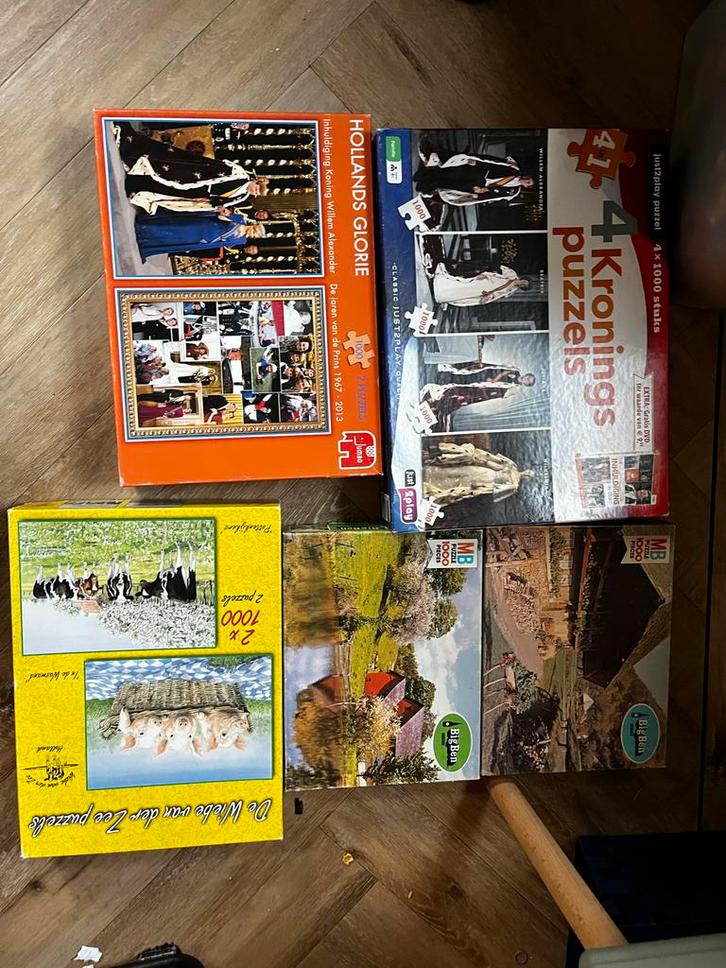 Gratis Puzzels - Diverse Legpuzzels, Hobby en Vrije tijd, Denksport en Puzzels, Gebruikt, Legpuzzel, 500 t/m 1500 stukjes, Ophalen of Verzenden
