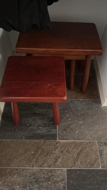 Houten Krukjes - Set van 2 beschikbaar voor biedingen