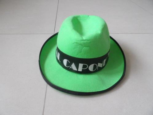 groene heren hoed met opdruk al capone leuk voor feestjes, Kleding | Heren, Hoeden en Petten, Gedragen, Hoed, Ophalen of Verzenden