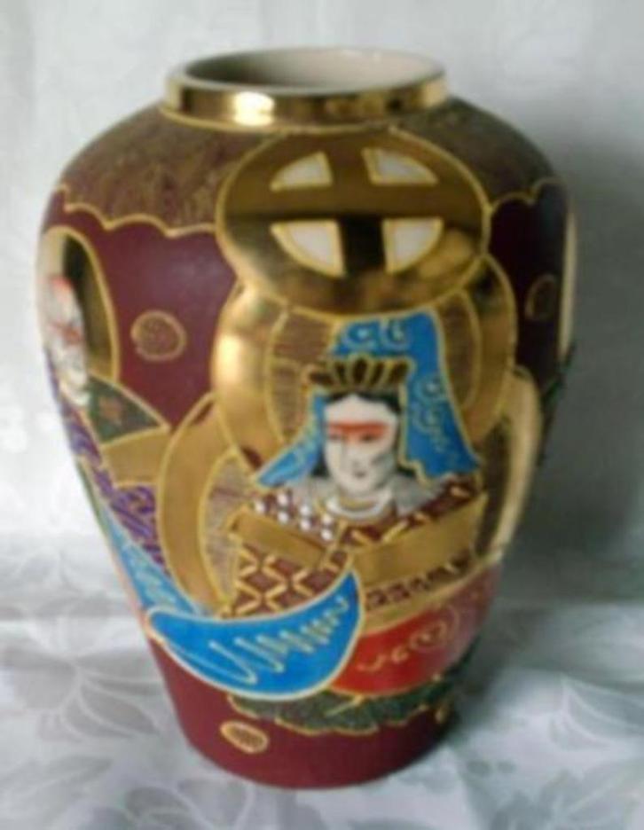 SATSUMA GEMERKT * JAPAN * Fraaie Vaas *, Antiek en Kunst, Antiek | Vazen, Verzenden
