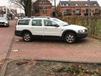 Volvo XC70 2.5 T AWD Geartronic standkachel met goede 4 X 4, Automaat, Euro 5, Beige, XC70
