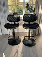 2x Barkruk Charles (Leenbakker), Huis en Inrichting, Barkrukken, Ophalen, 60 tot 90 cm, Nieuw, Hout