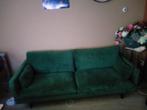 Mooie groene 2-zitsbank van fluweel, Huis en Inrichting, Banken | Bankstellen, Gebruikt, 150 tot 200 cm, Tweepersoons, 75 tot 100 cm