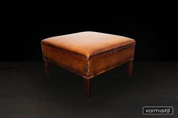 Leather Chairs of England hocker beschikbaar voor biedingen