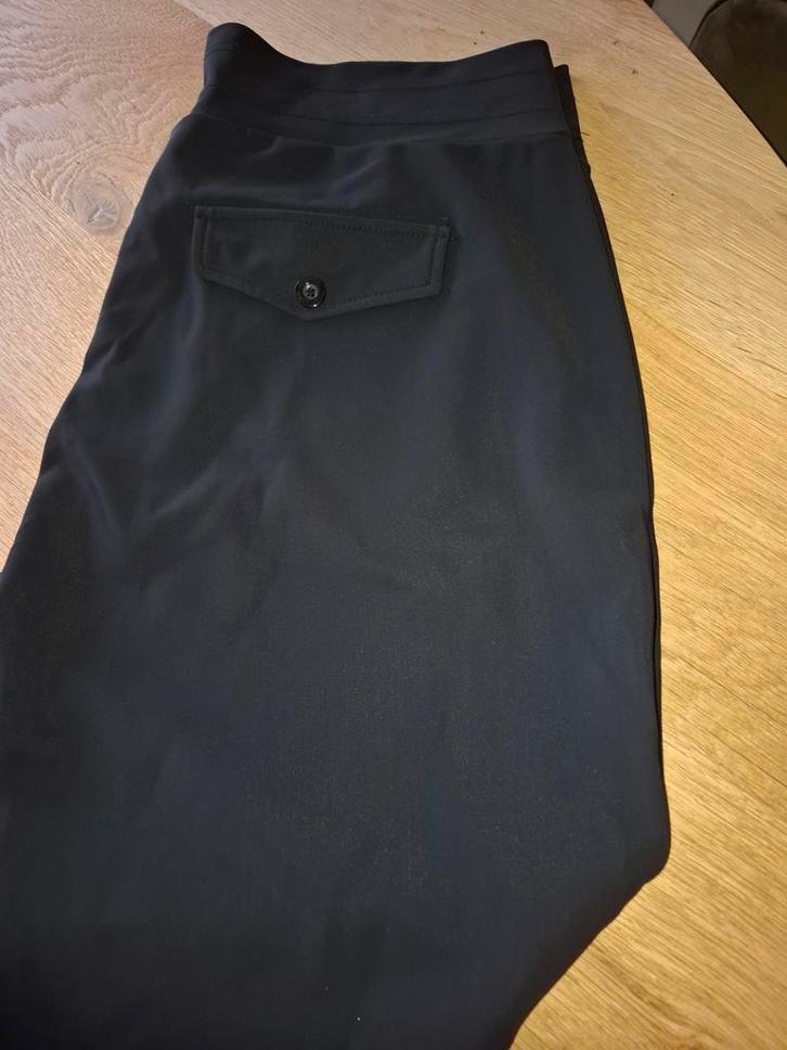 Travelbroek maat XL Studio Annneloes zwarte broek, Kleding | Dames, Broeken en Pantalons, Zo goed als nieuw, Maat 46/48 (XL) of groter
