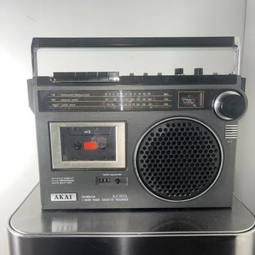 Akai AJ‑350L radio cassette recorder vintage beschikbaar voor biedingen