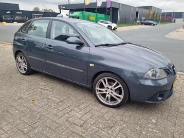 Seat Ibiza 1.6 77KW 5DRS 2008 Grijs beschikbaar voor biedingen