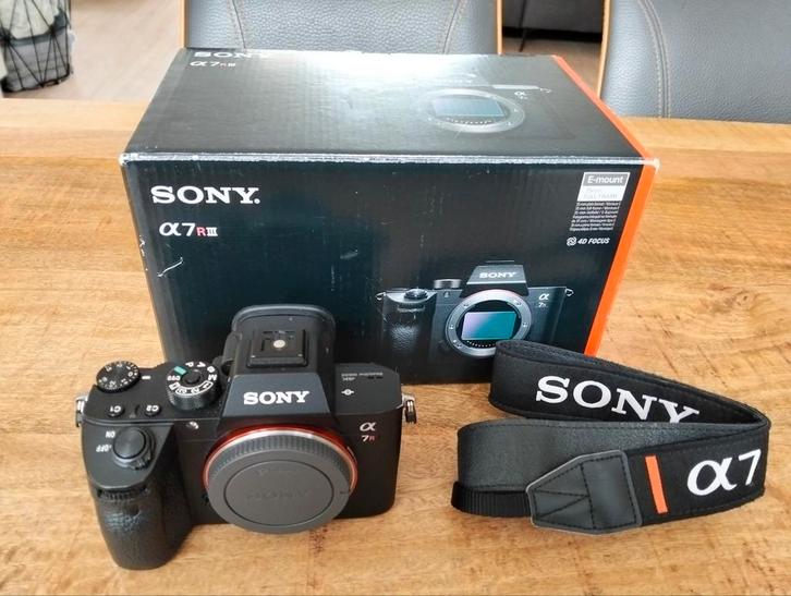 Sony Alpha A7R III - Tweedehands, Nette Staat, Audio, Tv en Foto, Fotocamera's Digitaal, Zo goed als nieuw, Sony, Geen optische zoom