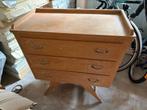 Antieke commode met uittrekbaar wasrek en blad, Antiek en Kunst, Ophalen